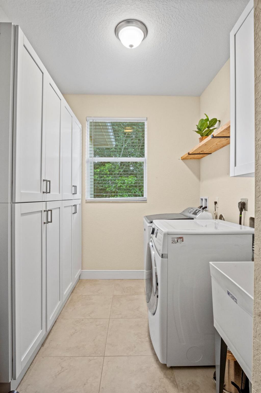 1278 NW Leonardo Circle, Port Saint Lucie, FL 34986 Photo