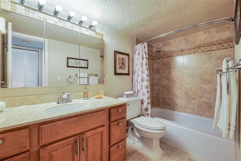 3650 Environ Boulevard, Unit 401, Lauderhill, FL 33319 Photo