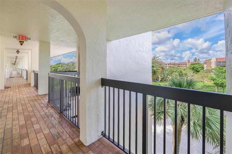 3650 Environ Boulevard, Unit 401, Lauderhill, FL 33319 Photo