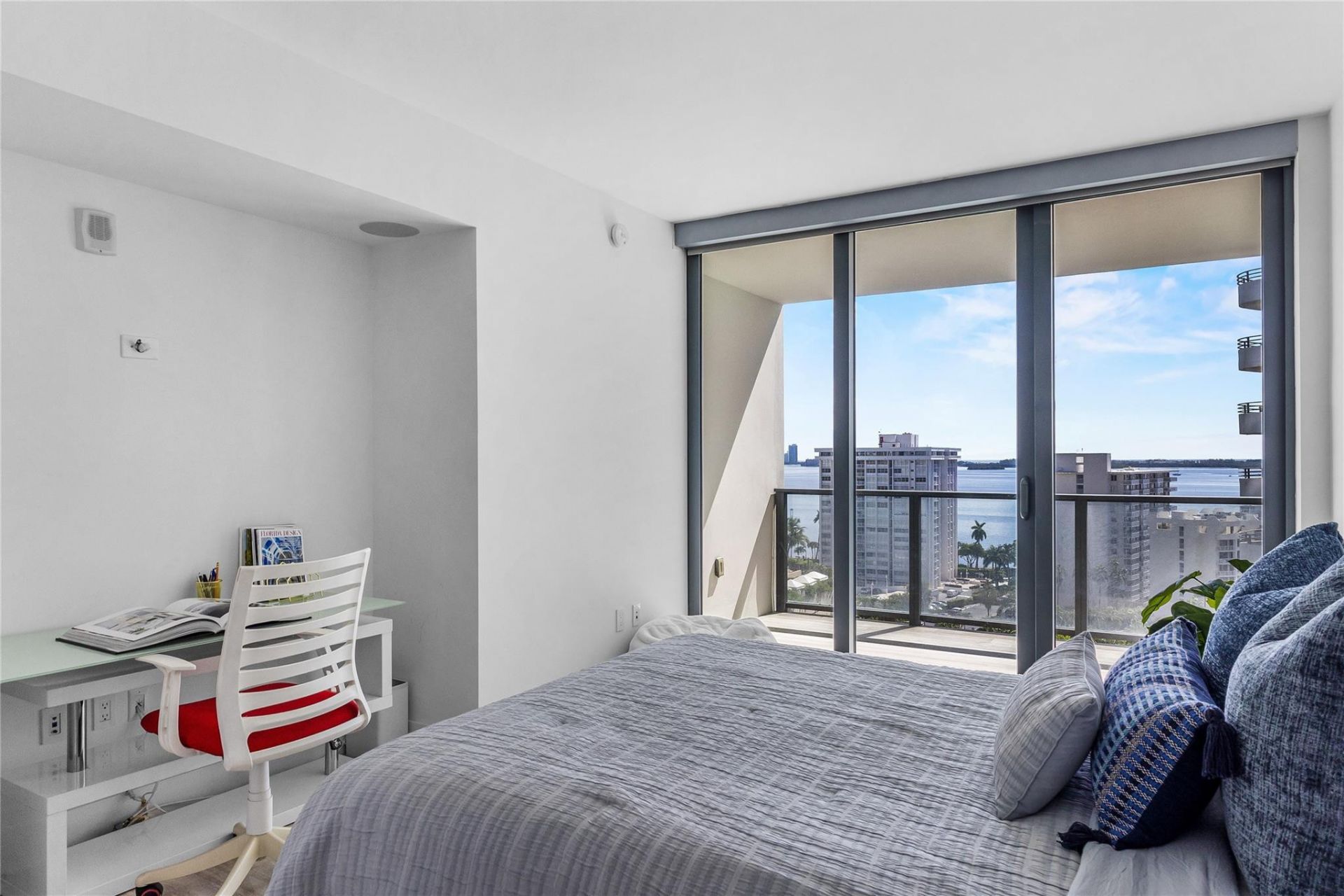 1451 Brickell Avenue, Unit 1201, Miami, FL 33131 Photo