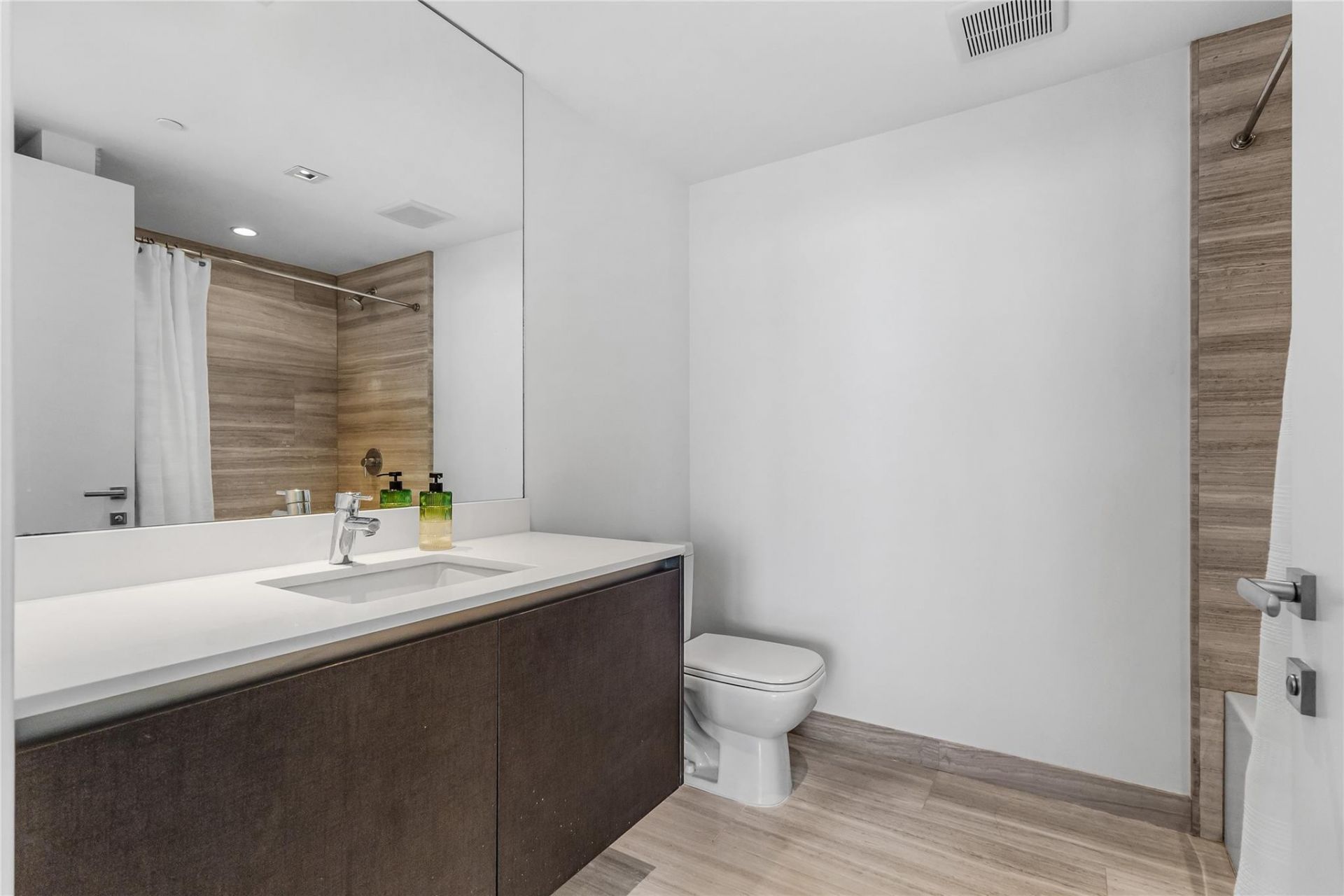 1451 Brickell Avenue, Unit 1201, Miami, FL 33131 Photo