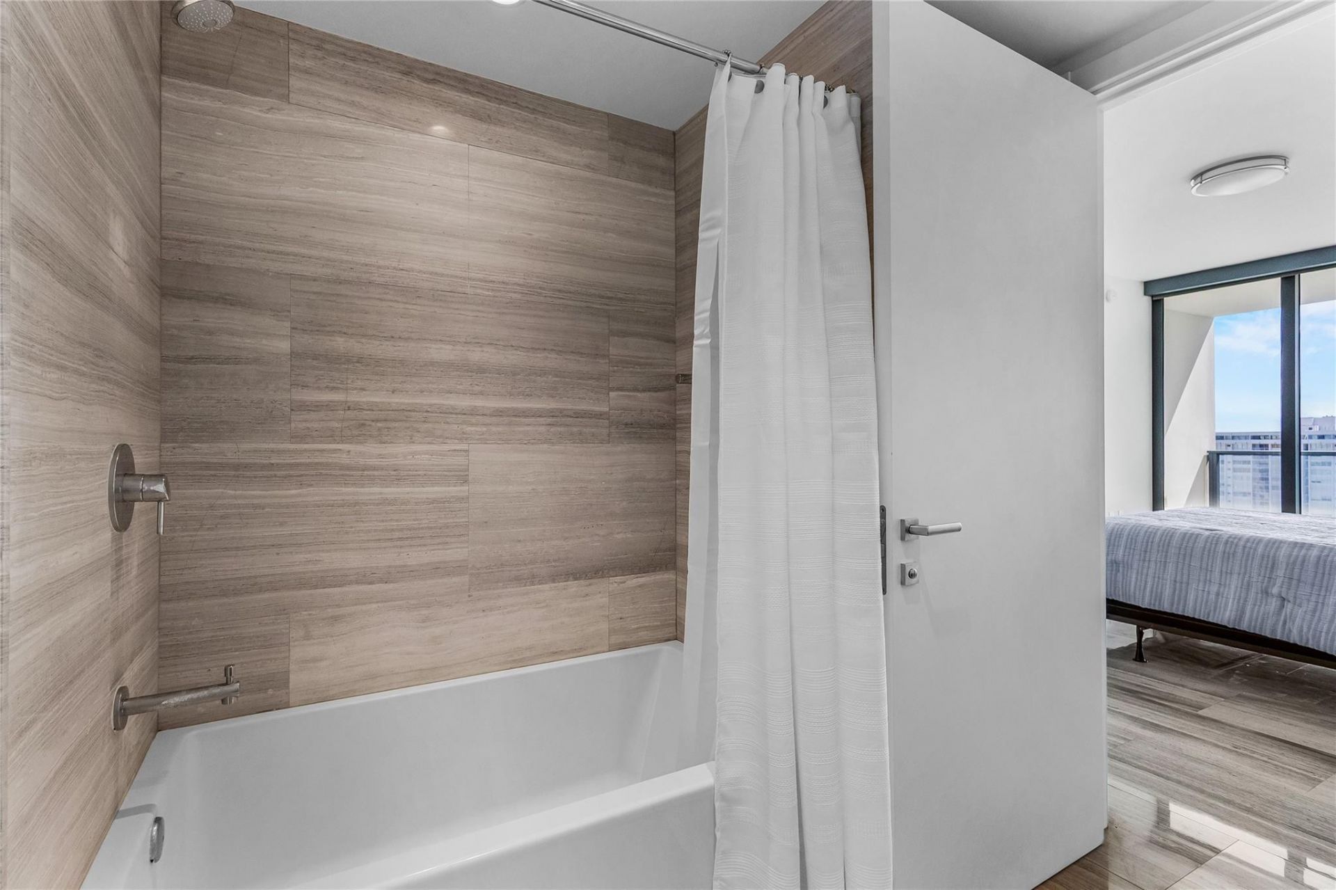 1451 Brickell Avenue, Unit 1201, Miami, FL 33131 Photo