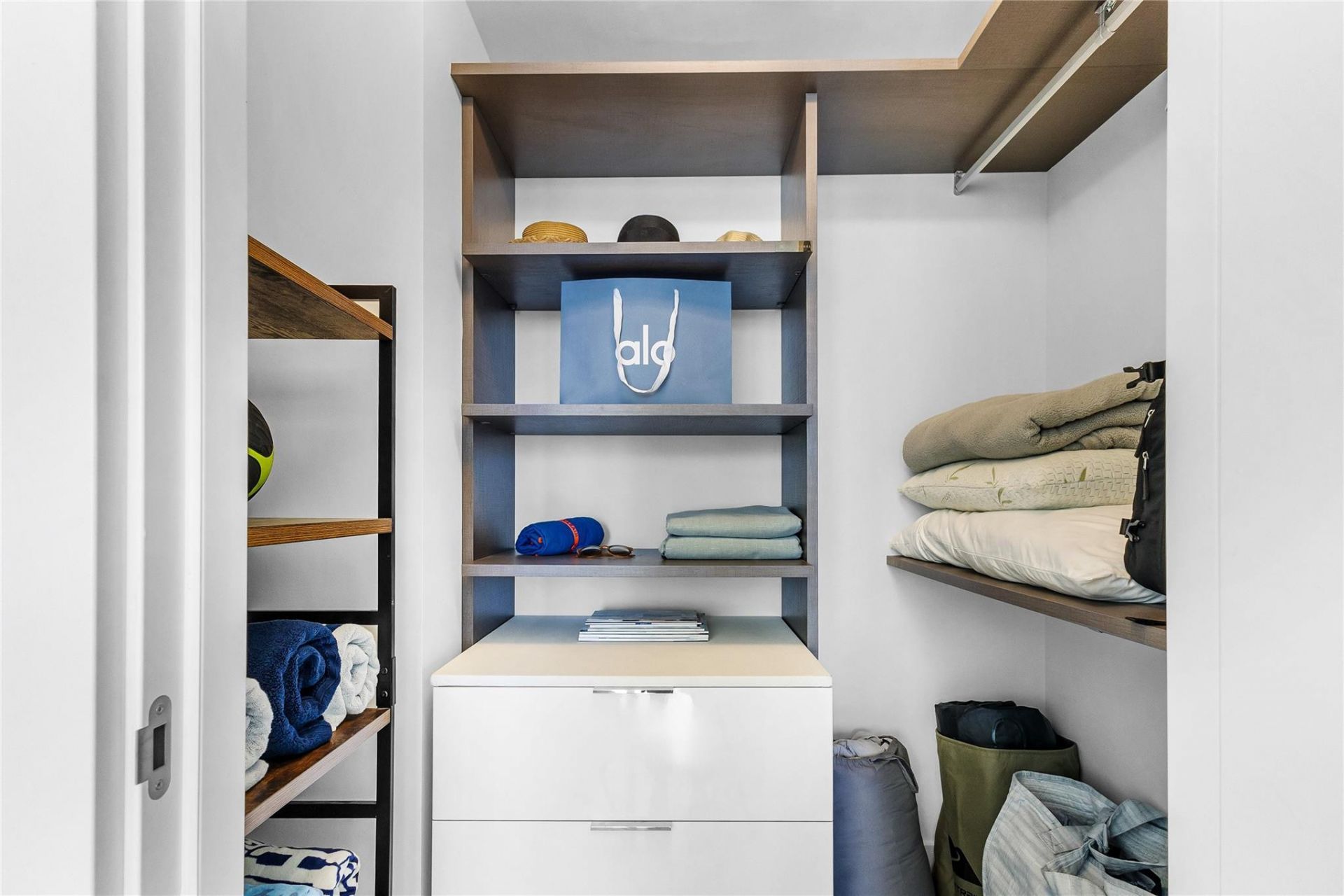 1451 Brickell Avenue, Unit 1201, Miami, FL 33131 Photo