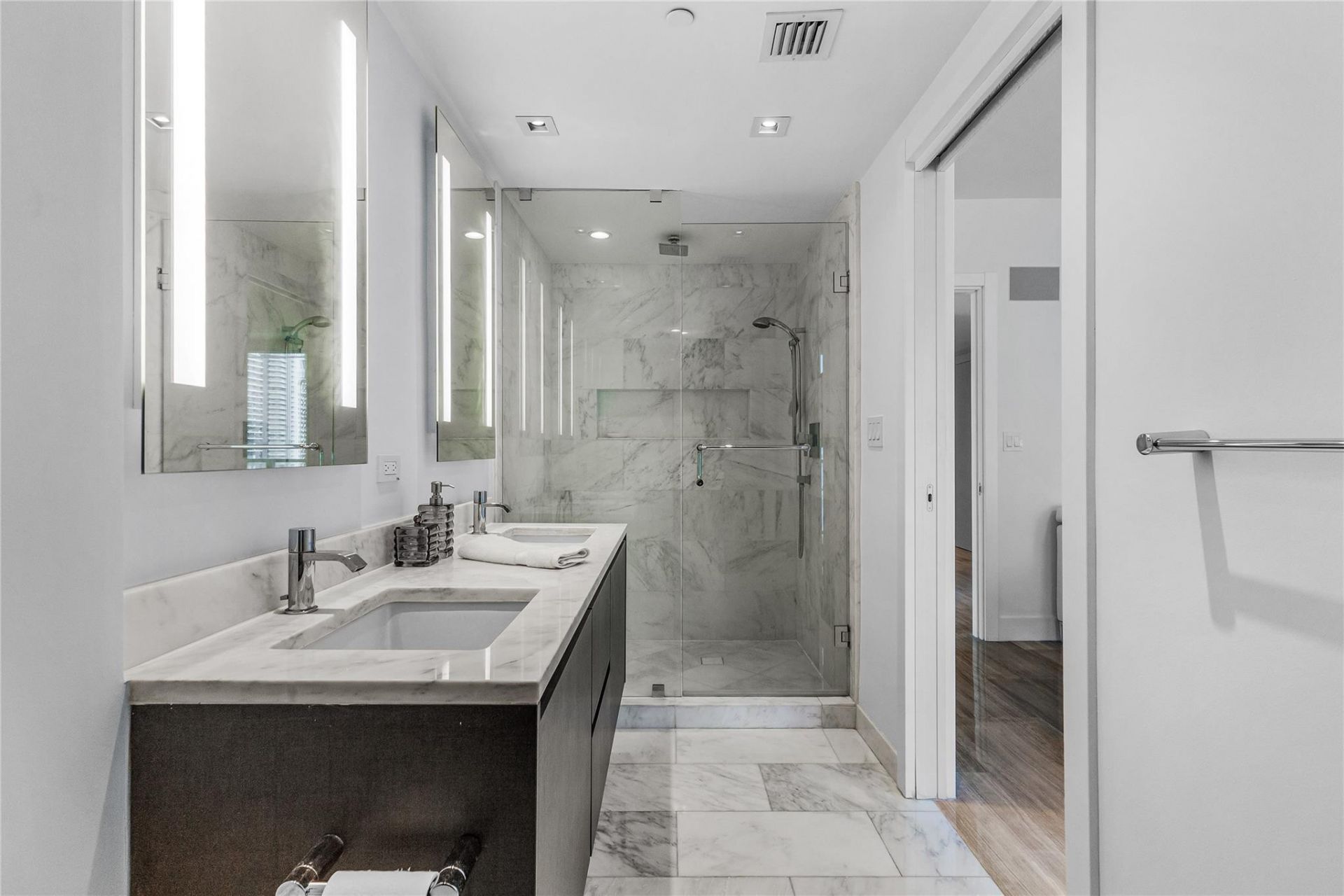 1451 Brickell Avenue, Unit 1201, Miami, FL 33131 Photo