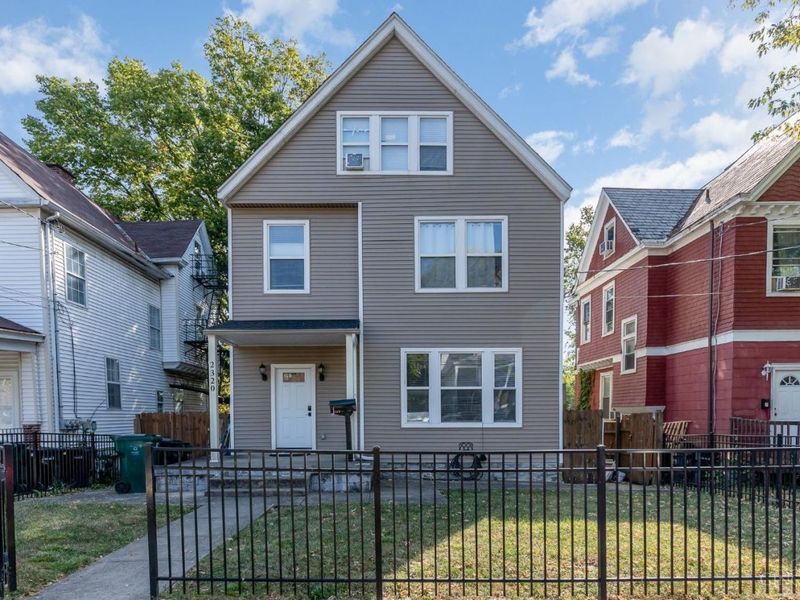 2320 Maplewood Avenue, Cincinnati, OH 45219 Photo 1