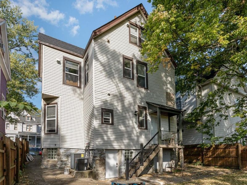 2320 Maplewood Avenue, Cincinnati, OH 45219 Photo 27