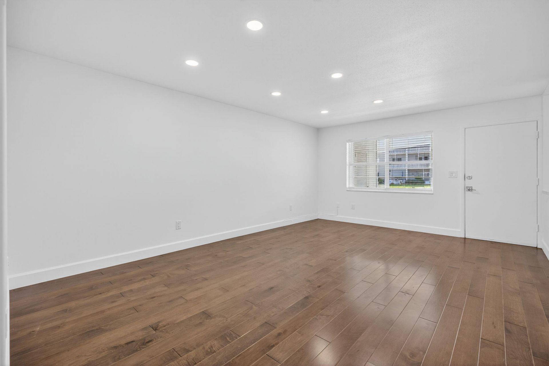 110 Shore Court, Unit 1140, North Palm Beach, FL 33408 Photo