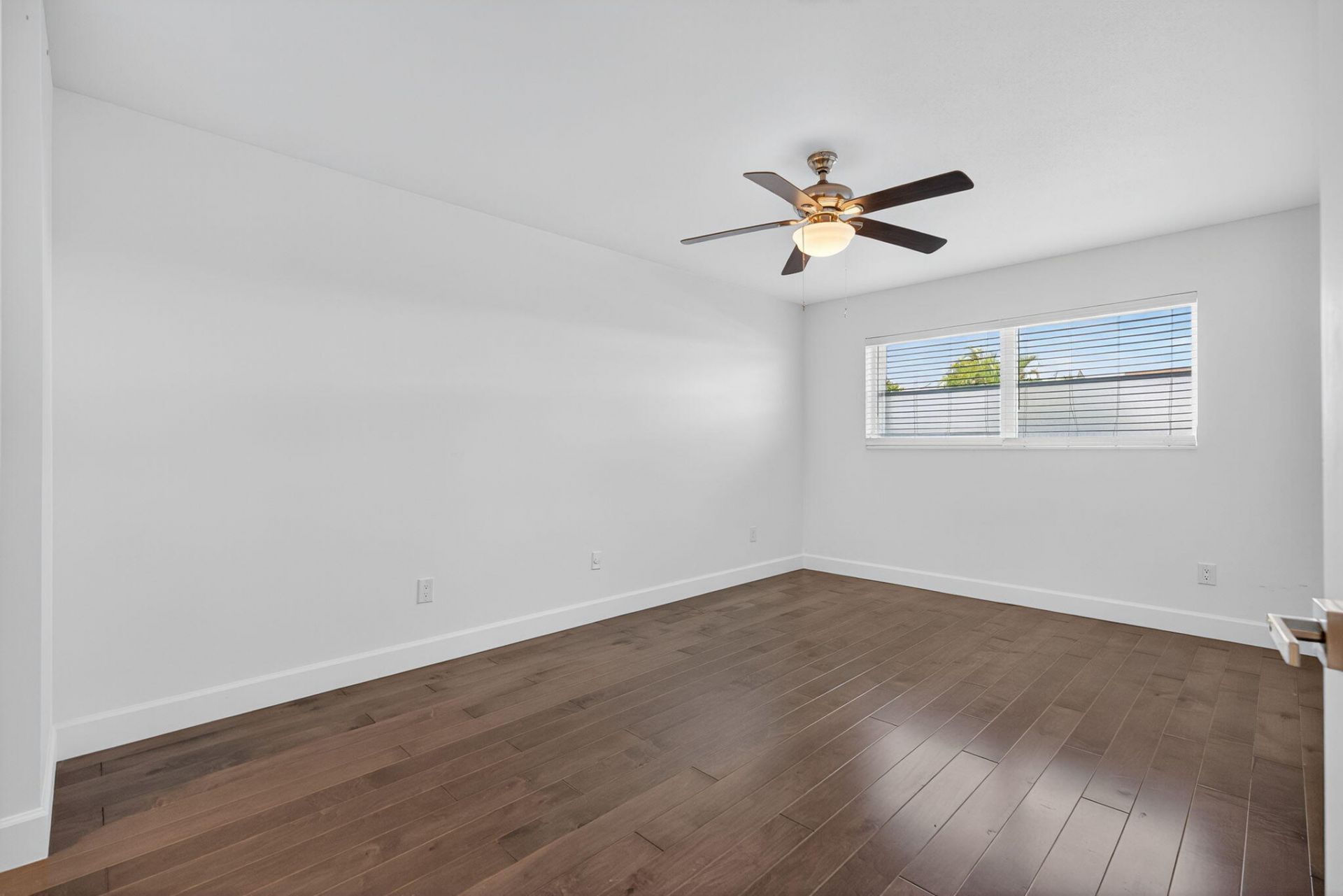 110 Shore Court, Unit 1140, North Palm Beach, FL 33408 Photo