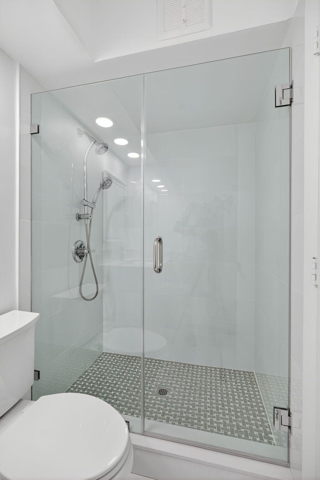 110 Shore Court, Unit 1140, North Palm Beach, FL 33408 Photo