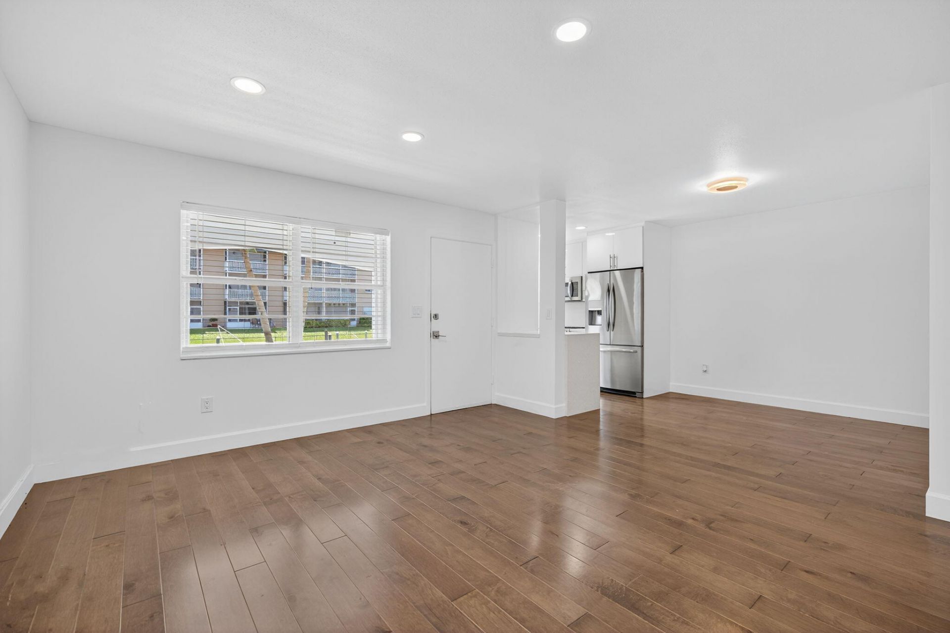 110 Shore Court, Unit 1140, North Palm Beach, FL 33408 Photo