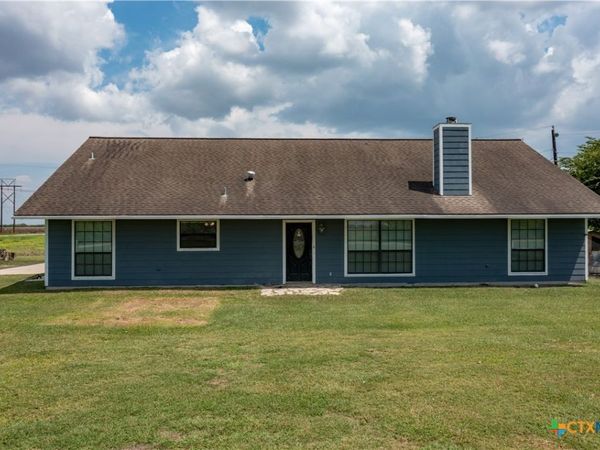 2507 Boyd Road, Port Lavaca, TX 77979