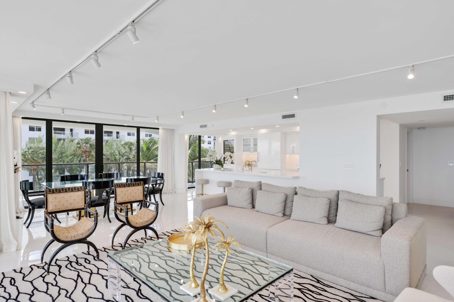 3440 S Ocean Boulevard, Unit 402s, Palm Beach, FL 33480 Photo