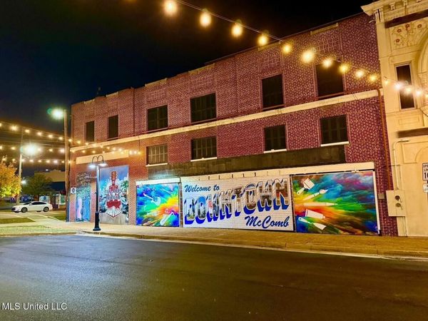 230 Main Street, McComb, MS 39648