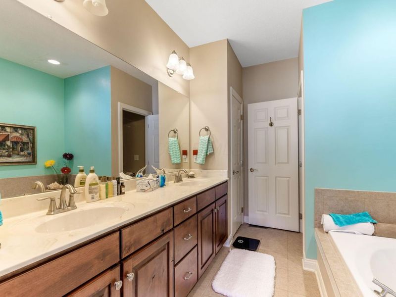 4951 Scenic Creek Drive, Powell, OH 43065 Photo 22