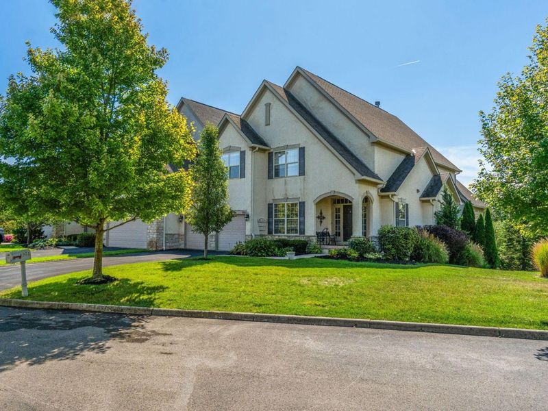 4951 Scenic Creek Drive, Powell, OH 43065 Photo 3