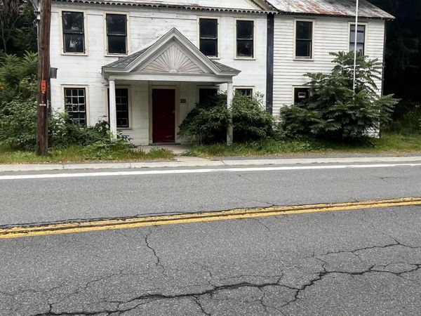 7838 State Route 81, Oak Hill, NY 12460