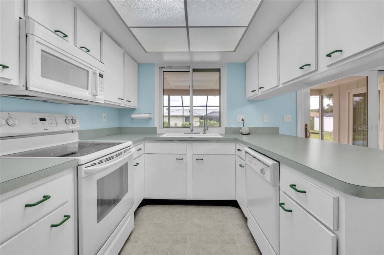 907 Sidney Terrace Nw, Port Charlotte, FL 33948 Photo