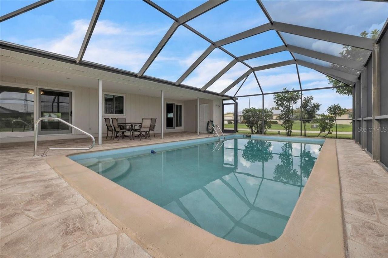 907 Sidney Terrace Nw, Port Charlotte, FL 33948 Photo