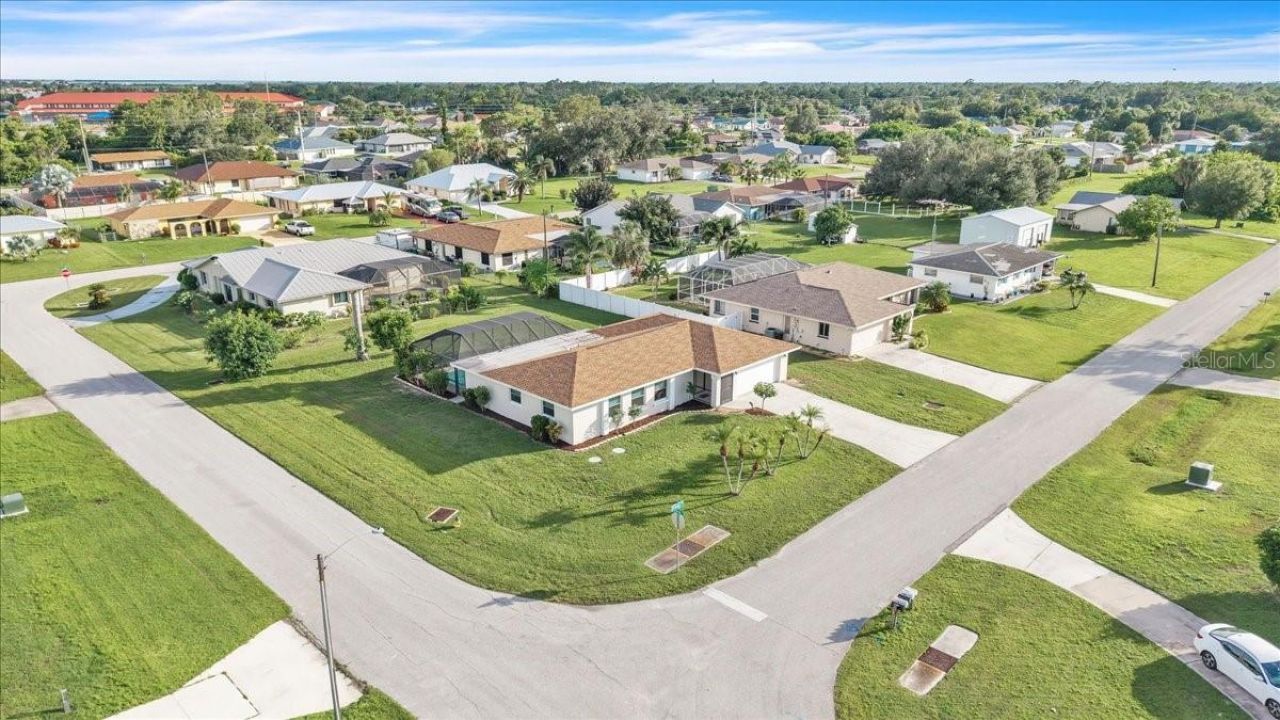 907 Sidney Terrace Nw, Port Charlotte, FL 33948 Photo