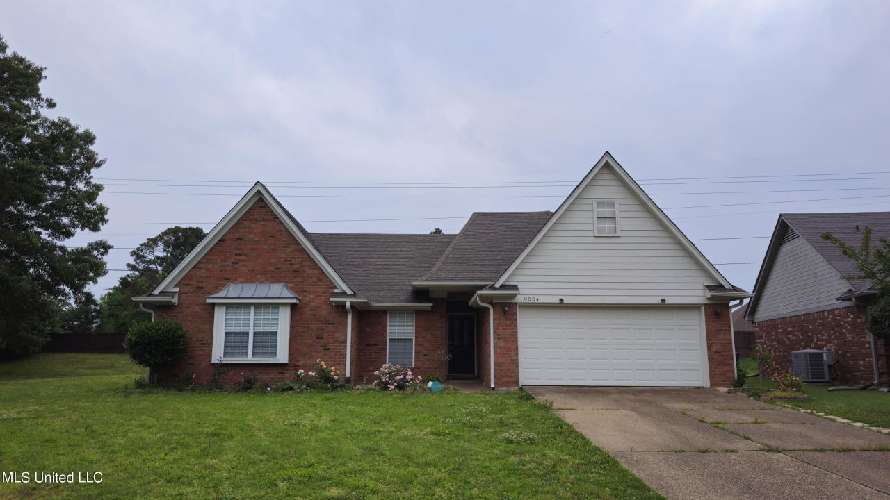 9004 Lakeside Cove, Olive Branch, MS 38654 Main Photo