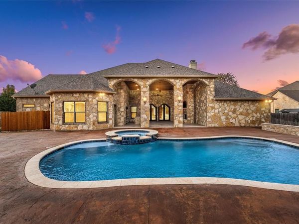 8460 Spicewood Springs Road, China Spring, TX 76633