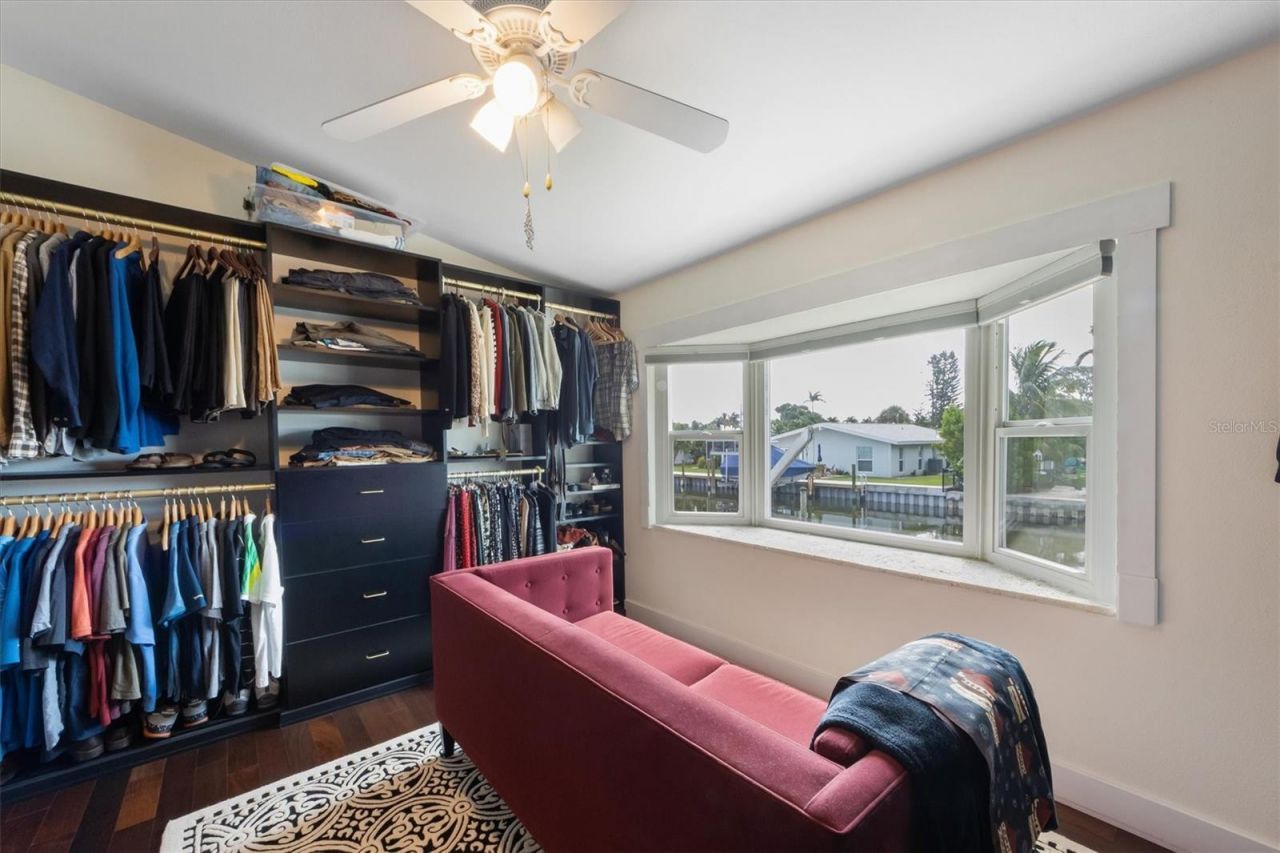 505 75th Street, Holmes Beach, FL 34217 Photo