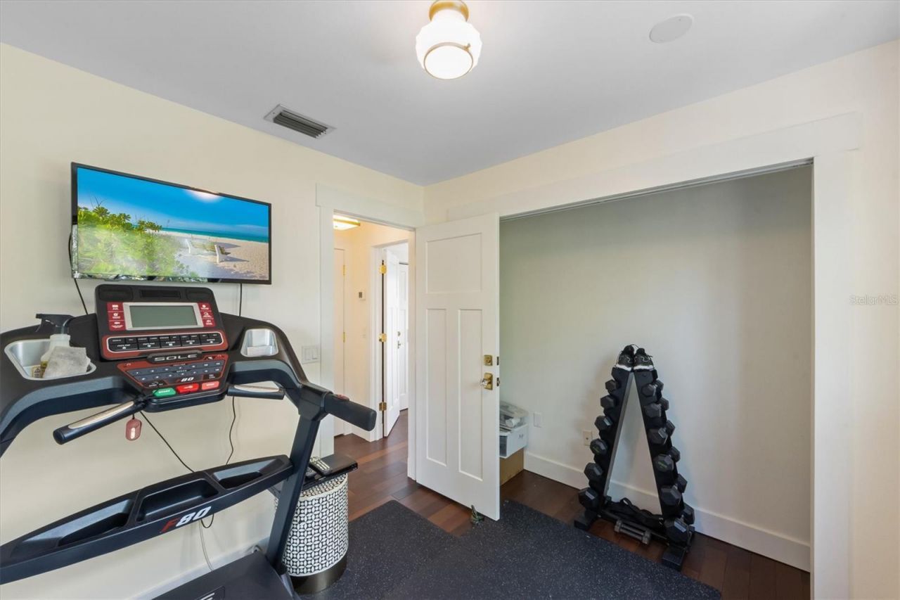 505 75th Street, Holmes Beach, FL 34217 Photo