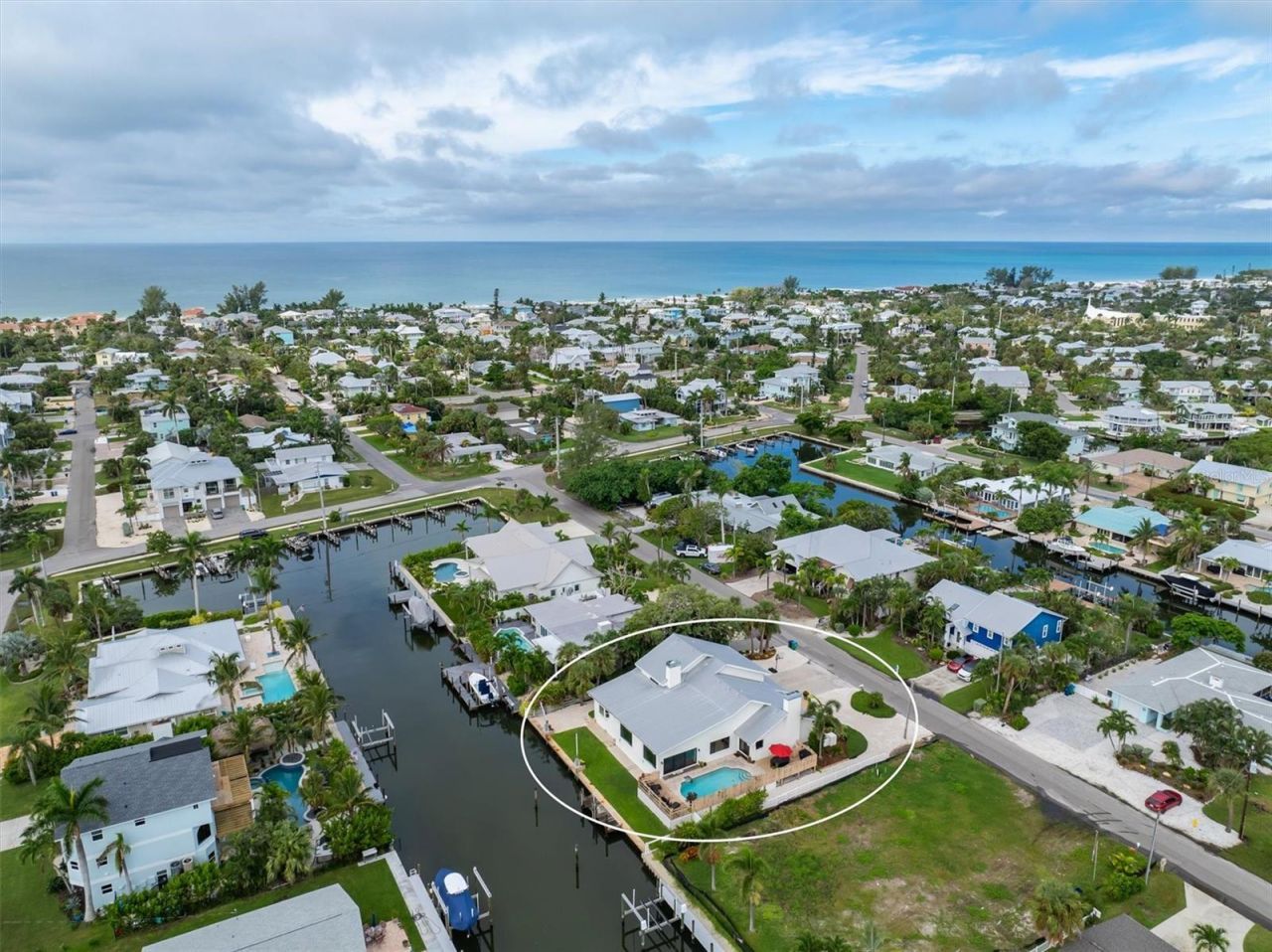 505 75th Street, Holmes Beach, FL 34217 Photo