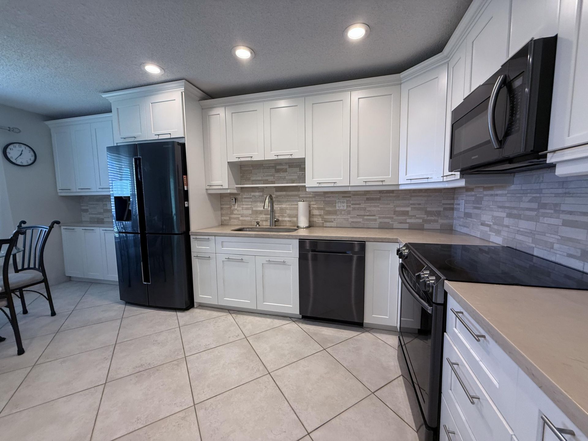 1720 NW 20th Avenue, Unit 204, Delray Beach, FL 33445 Photo