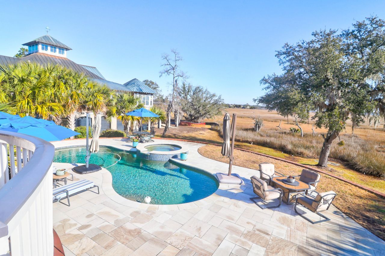 1563 Headquarters Plantation Drive Photo 61