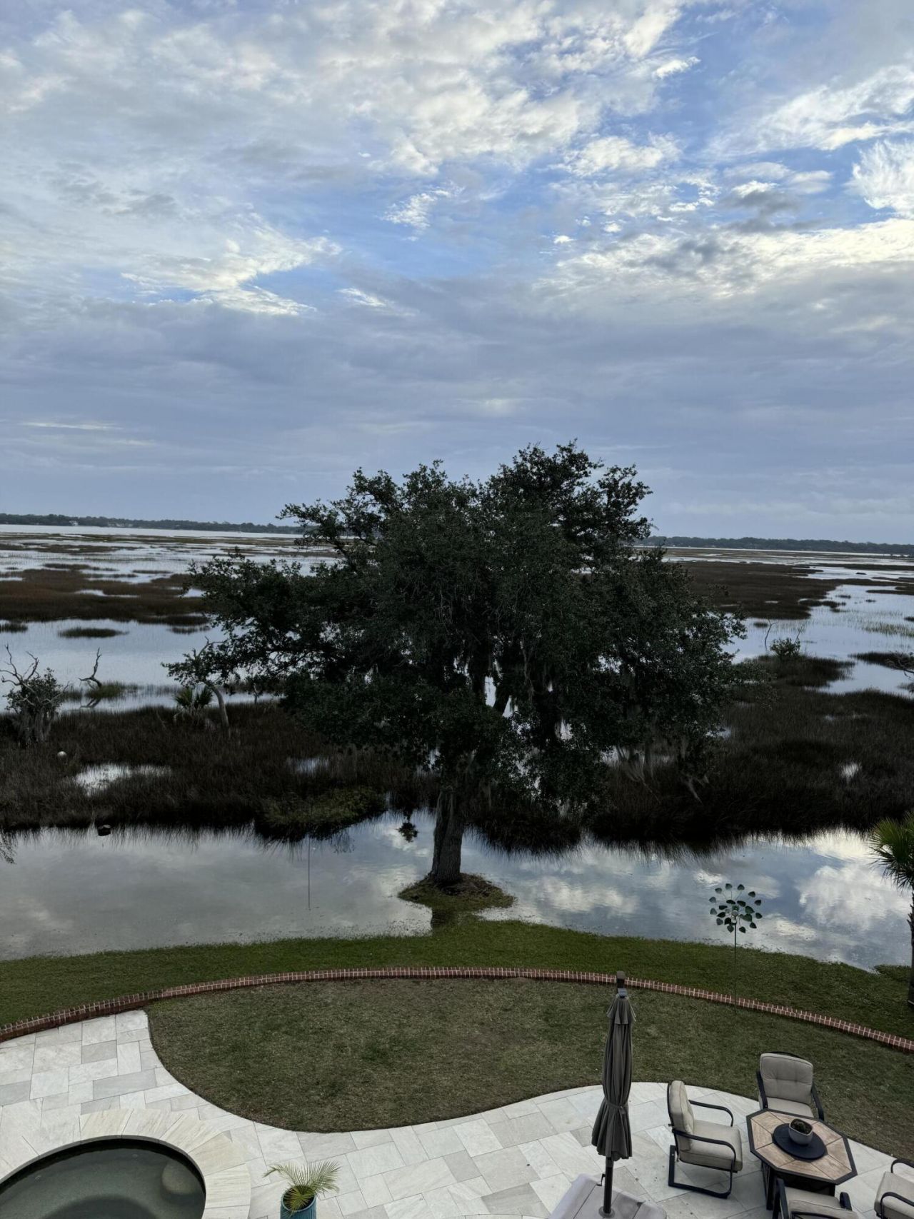 1563 Headquarters Plantation Drive Photo 96