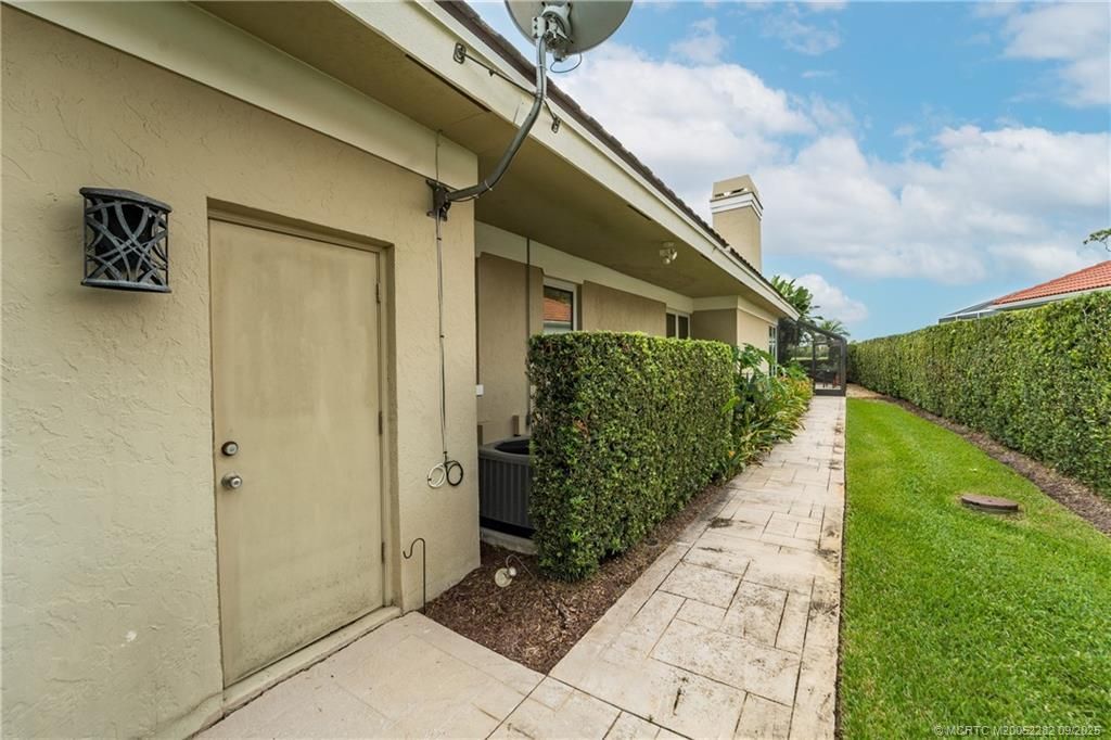11694 SE Plandome Drive, Hobe Sound, FL 33455 Photo