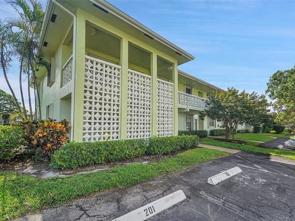 1521 NW 19th Ter, Unit 101, Delray Beach, FL 33445