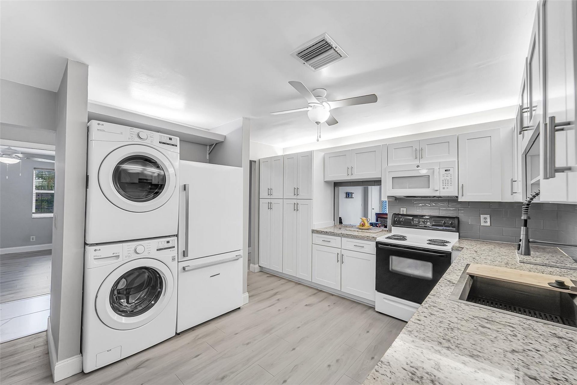 1521 NW 19th Terrace, Unit 101, Delray Beach, FL 33445 Photo