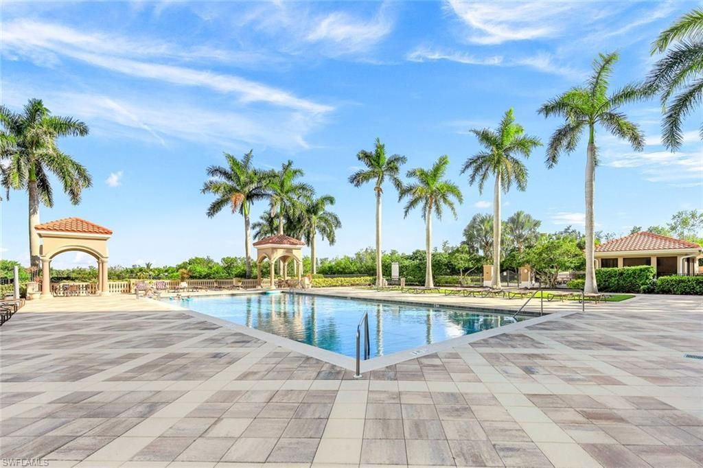 1060 Borghese Ln, Unit 2002, Naples, FL 34114 Photo