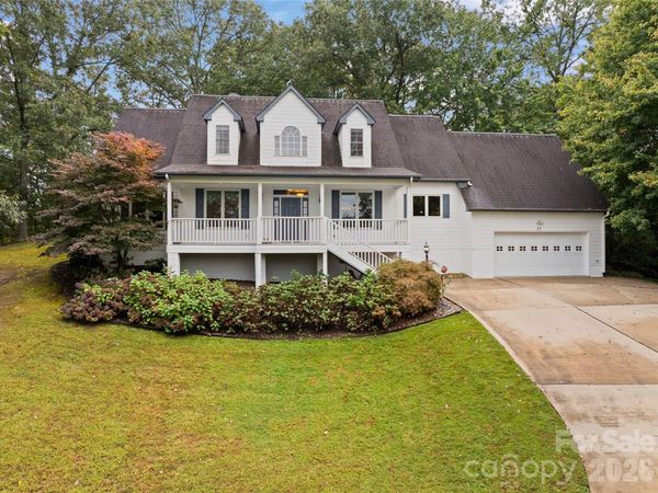 23 Clear Vista Drive, Asheville, NC 28805