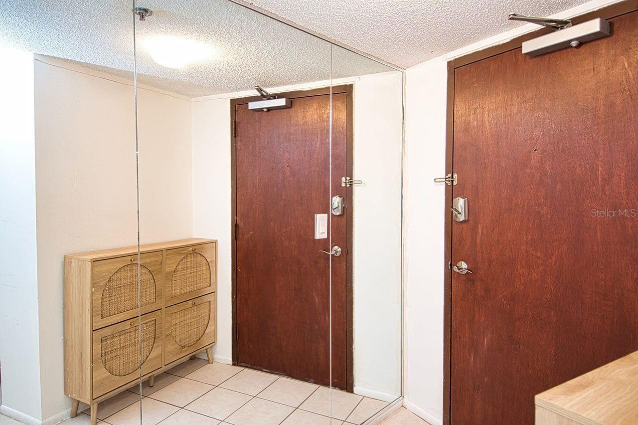 7430 Sunshine Skyway Lane S, Unit 804, Saint Petersburg, FL 33711 Photo