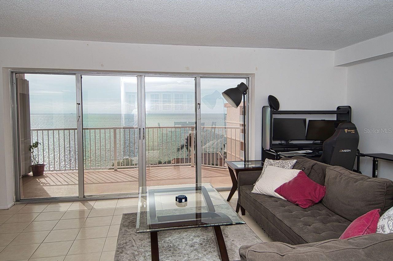 7430 Sunshine Skyway Lane S, Unit 804, Saint Petersburg, FL 33711 Photo