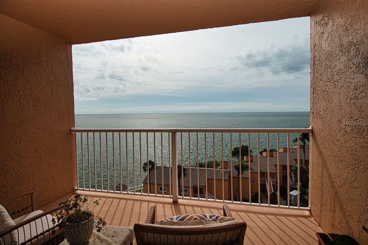 7430 Sunshine Skyway Lane S, Unit 804, Saint Petersburg, FL 33711 Photo