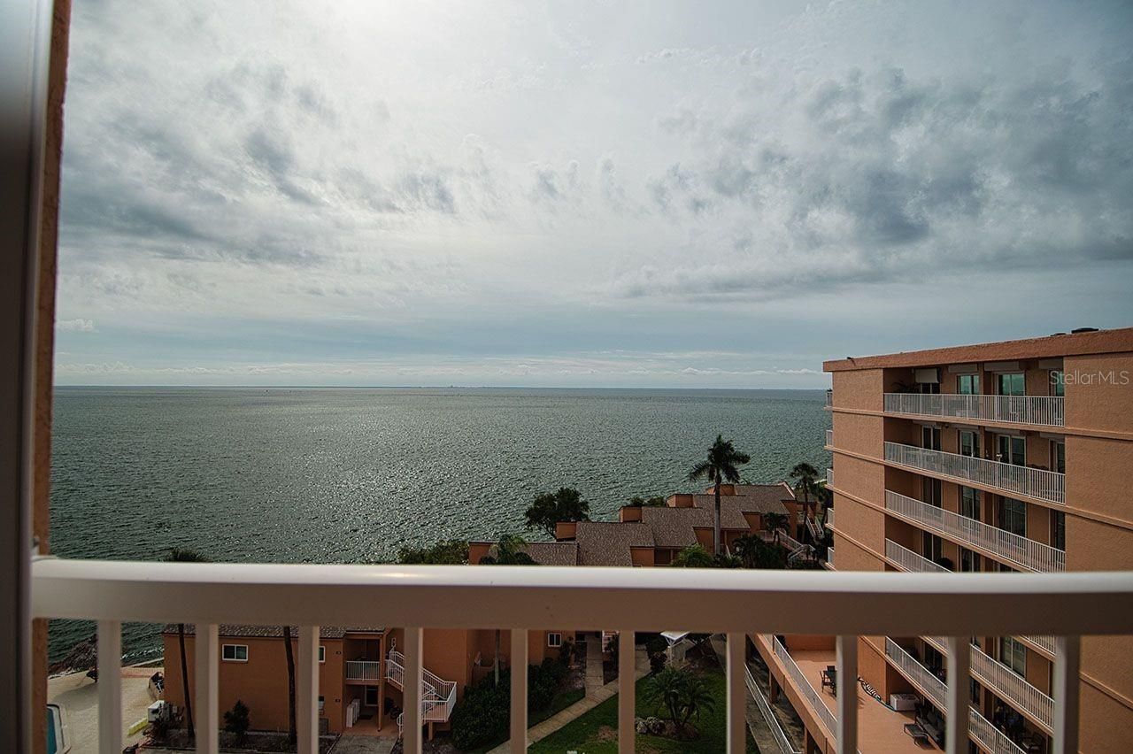 7430 Sunshine Skyway Lane S, Unit 804, Saint Petersburg, FL 33711 Photo