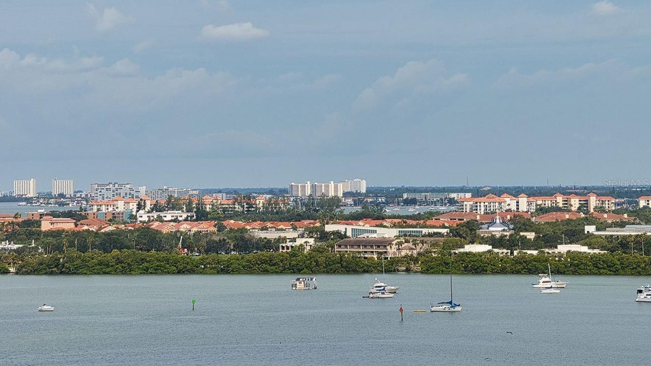 7430 Sunshine Skyway Lane S, Unit 804, Saint Petersburg, FL 33711 Photo