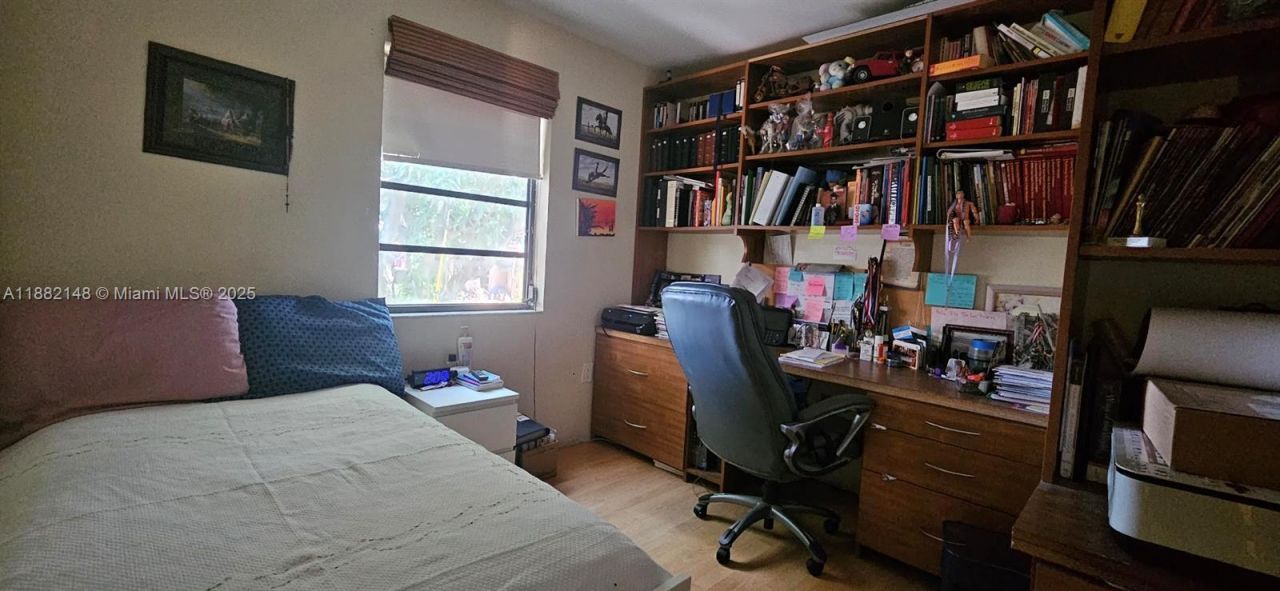 243 NW 62nd Ct, Miami, FL 33126 Photo