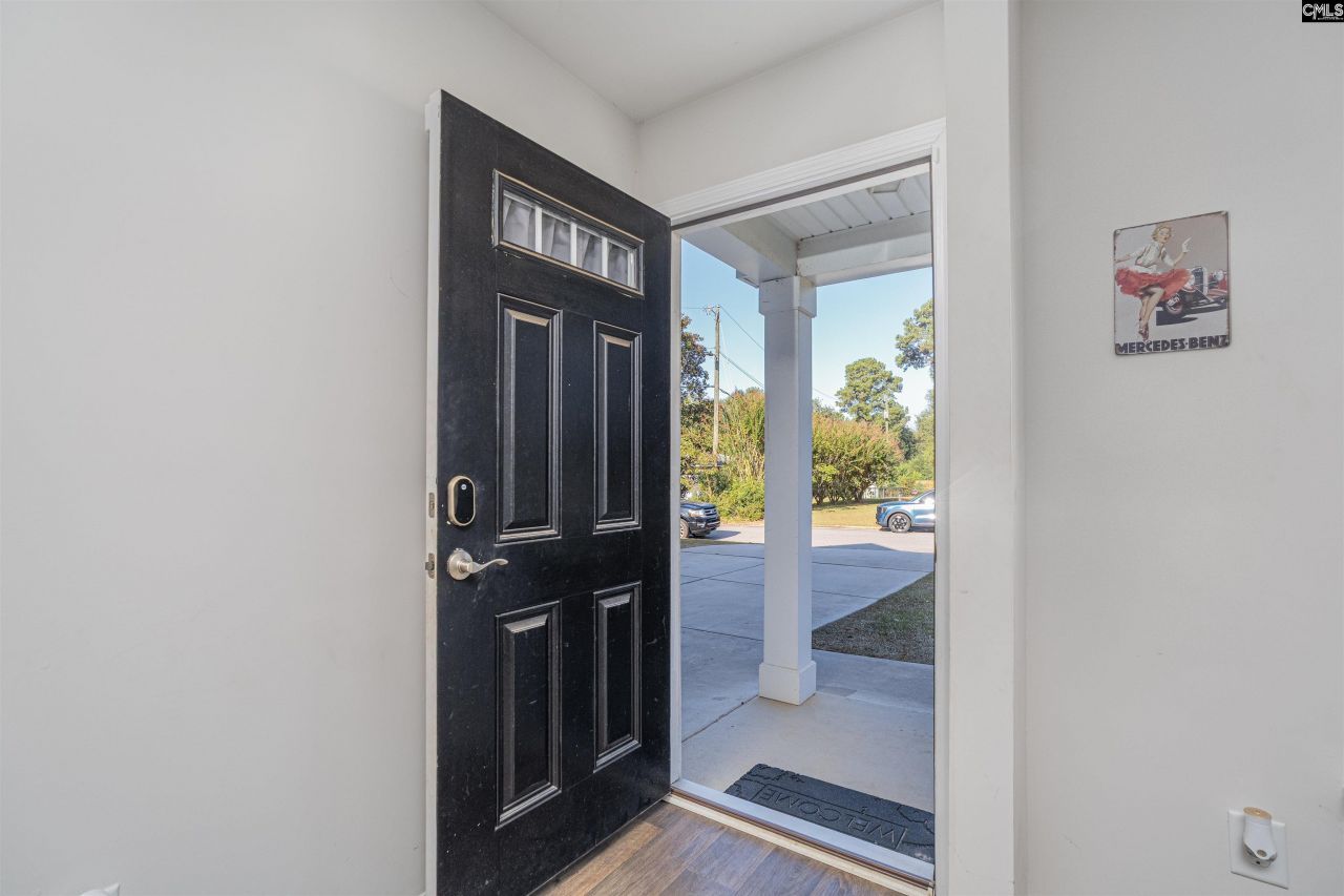 1710 Dominion Drive Photo 4