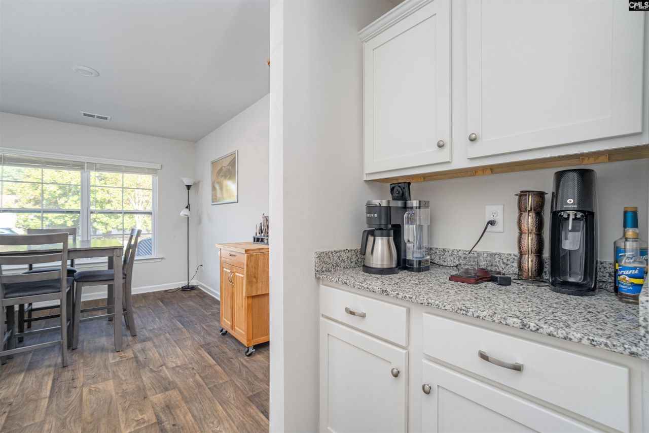 1710 Dominion Drive Photo 6