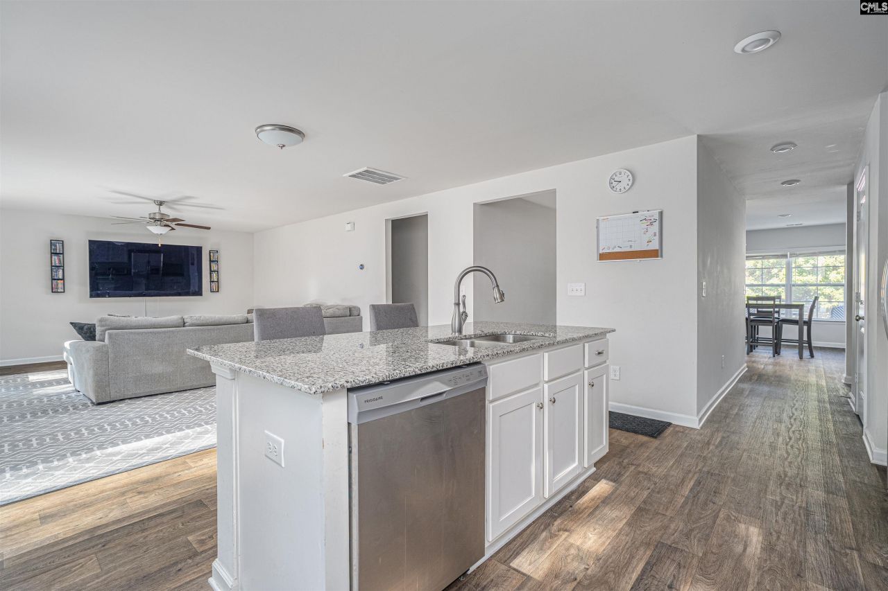 1710 Dominion Drive Photo 7