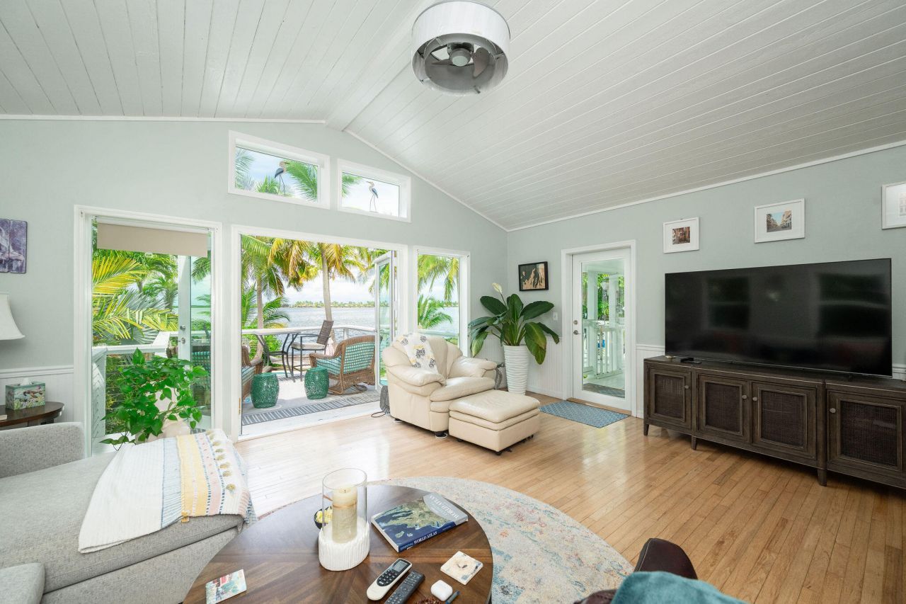 78 Bay Drive, Saddle Bunch, FL 33040 Photo