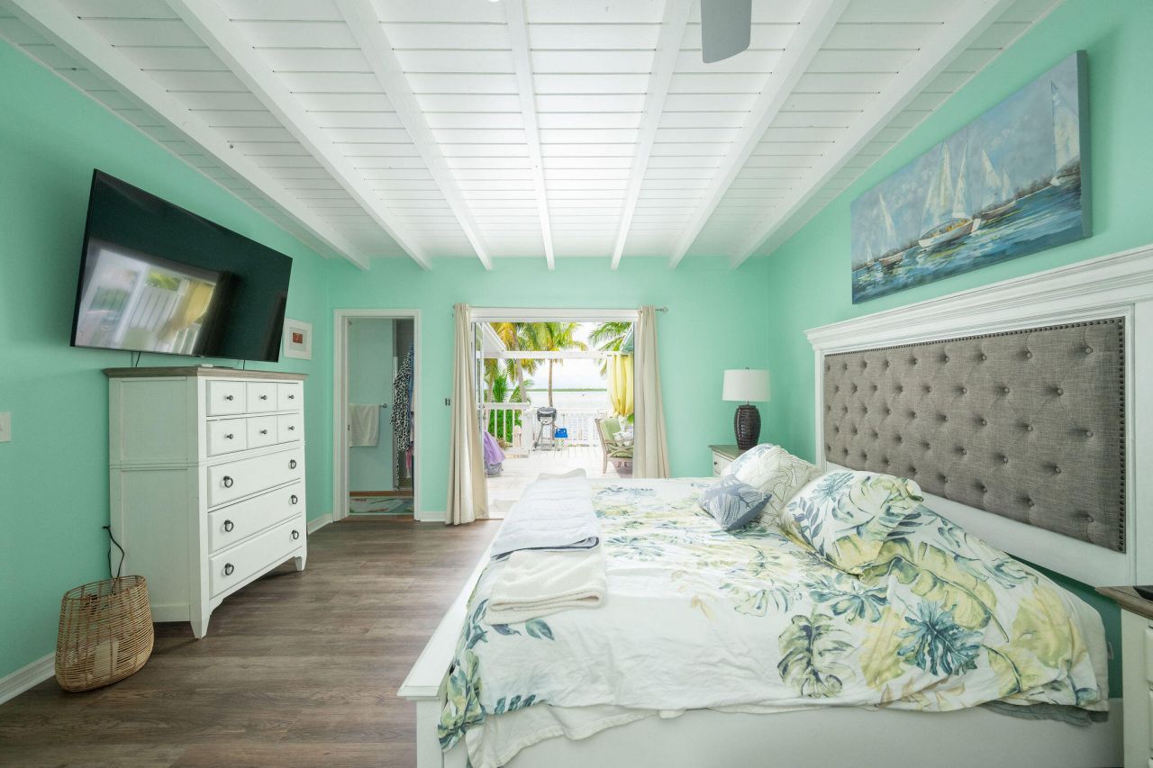 78 Bay Drive, Saddle Bunch, FL 33040 Photo