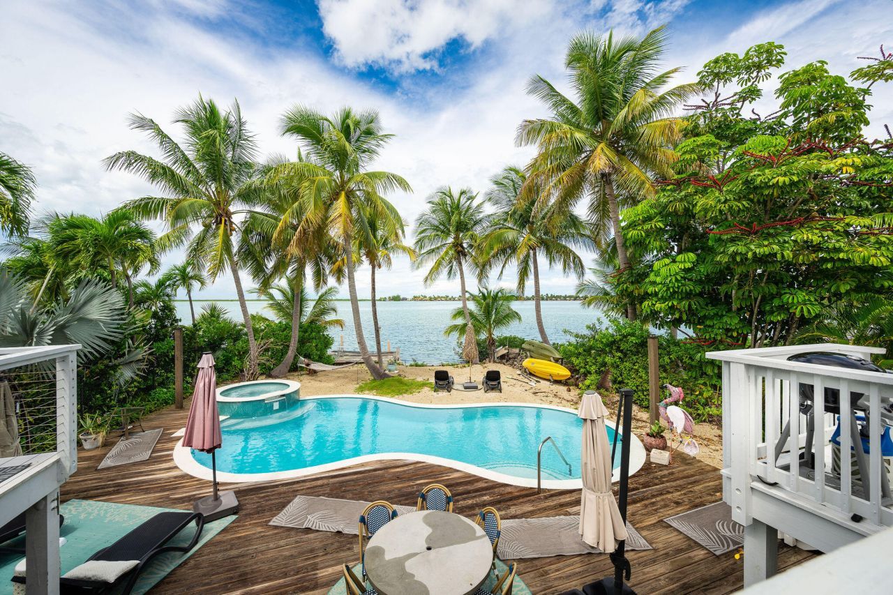 78 Bay Drive, Saddle Bunch, FL 33040 Photo