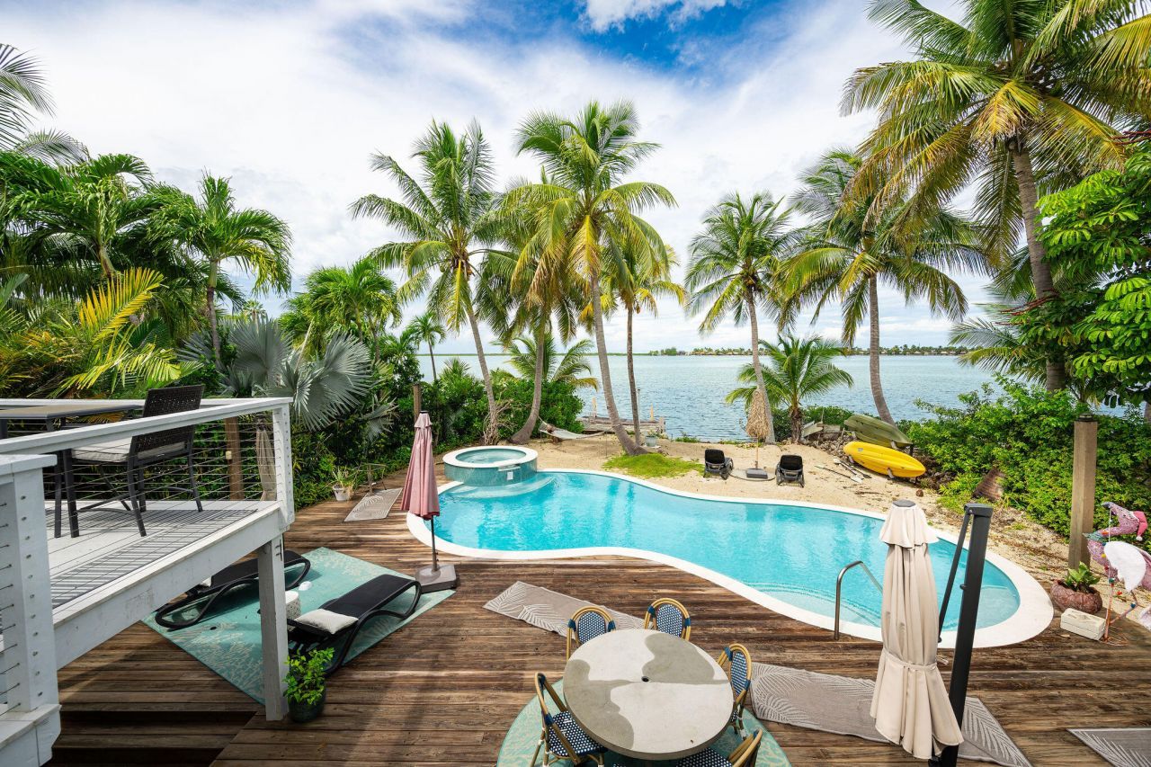 78 Bay Drive, Saddle Bunch, FL 33040 Photo