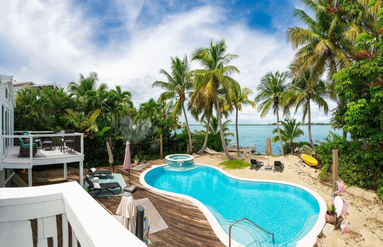 78 Bay Drive, Saddle Bunch, FL 33040 Photo